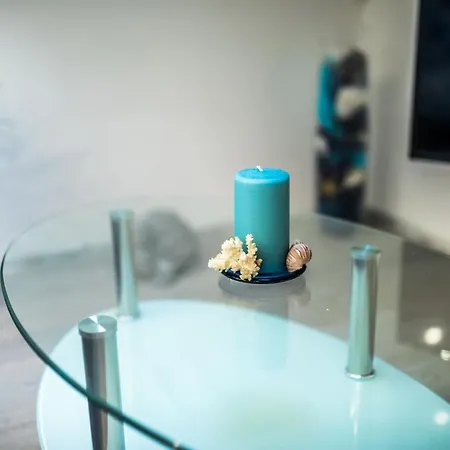 & Sunshine - * Vela Luka